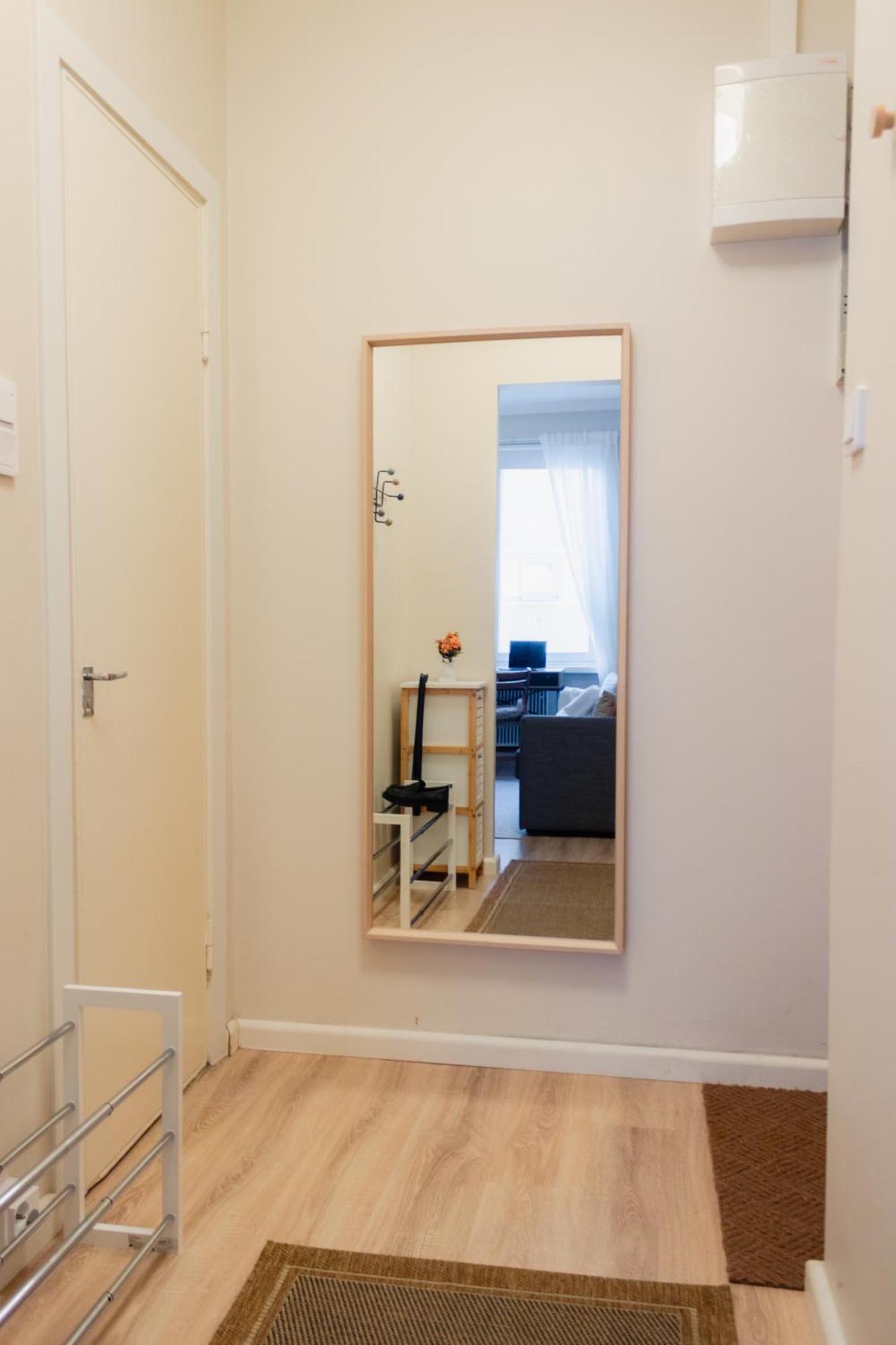 Modern Boho Charm In Kallio, Walk To Center Lägenhet