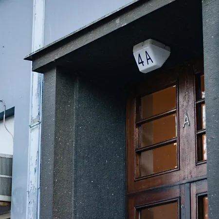 Modern Boho Charm In Kallio, Walk To City Center Helsinki Exterior photo